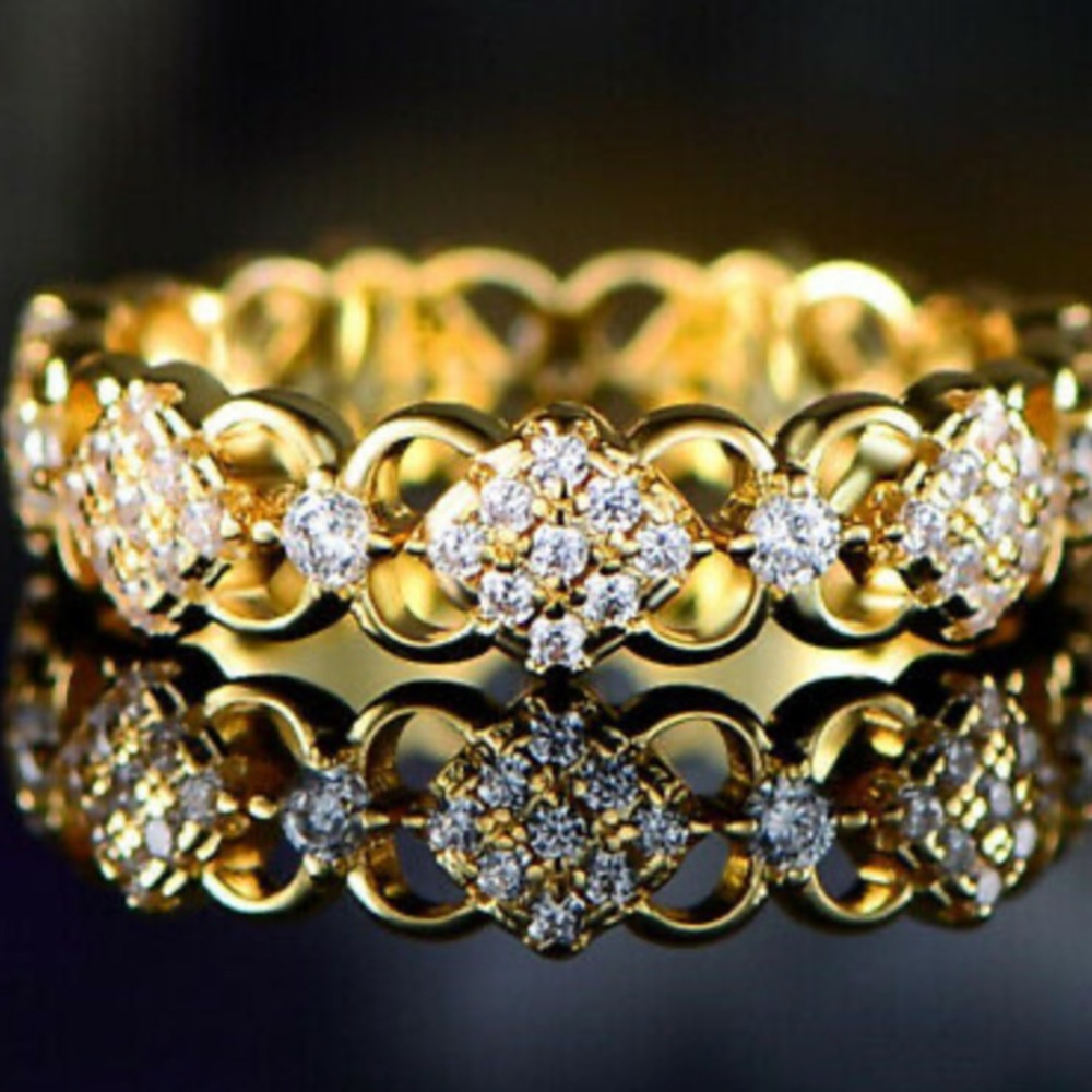 New 18k gold plated band ring